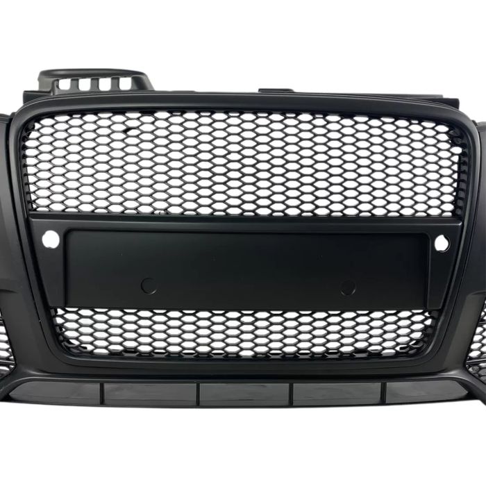 Предна броня за Audi A4 B7 8E (2004-2008) - S-Line Design с черна решетка с отвори за парктроник