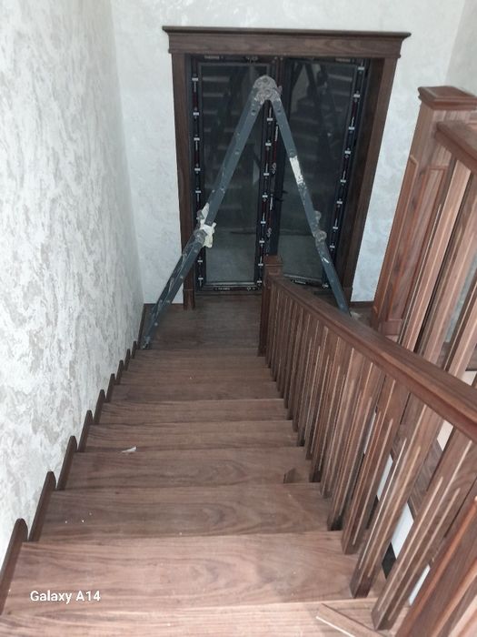 Eshik Rom Zina ustanofka Idiyalniy qlb ustanofka qilinadi