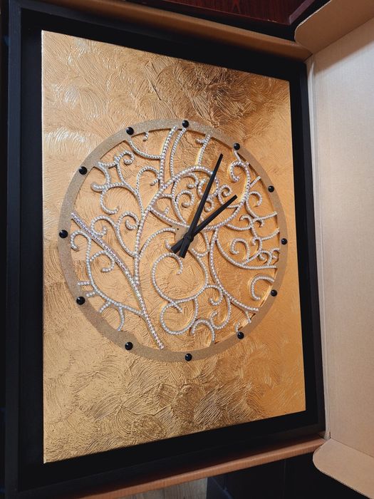 Часы настенные 80*60 Мариарти