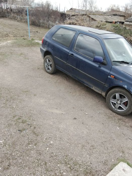 Продам машину срочно