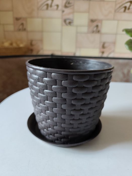 Кашпо ротанг тёмно коричневый