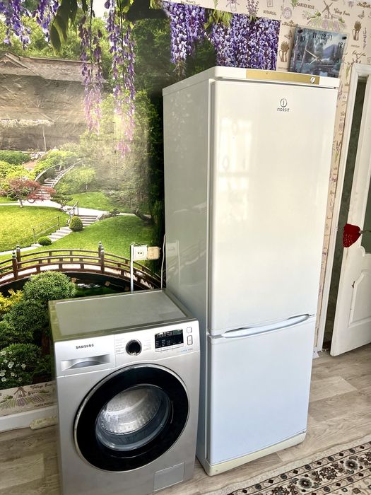 Продам Холодильник Машинку