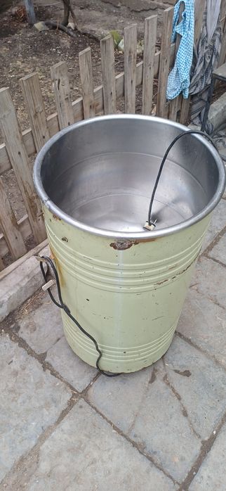 Продам стиральную машину