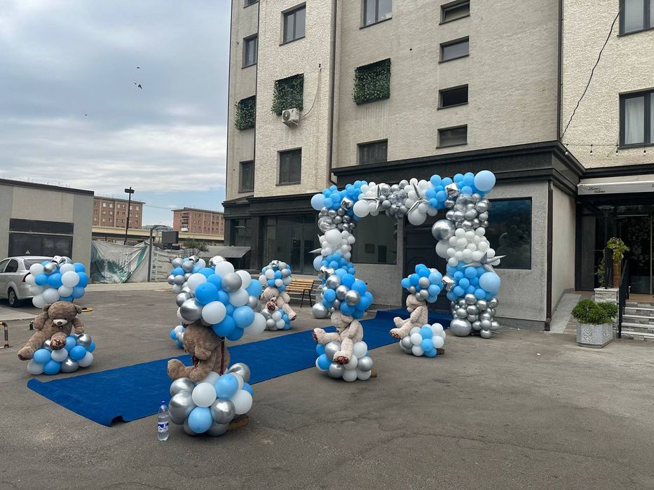 Оформление шарами медведь Тедди аниматоры оформления Ташкент медведь