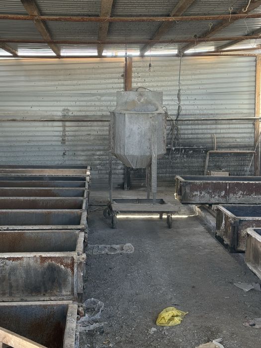 Газоблок құятын аппарат сатылады.