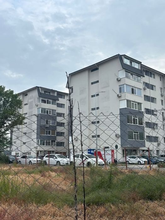 Apartament 3 camere de inchiriat