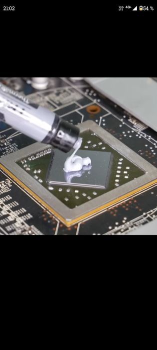 Servicii PC. Instalare Windows 11 pe sistem vechi