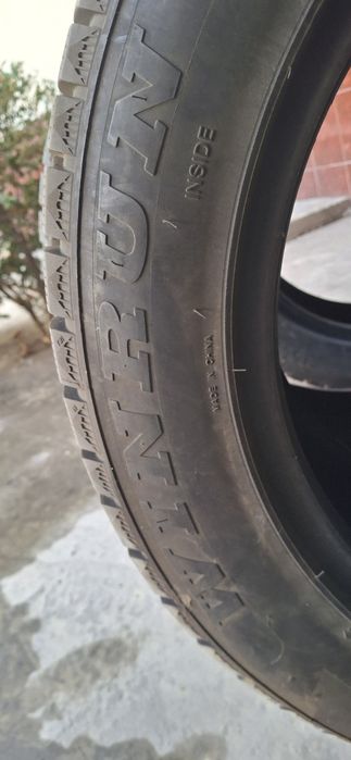 Продам WINRUN зимние шины 235/55/18 состояние идеал 3 шт 200 км пробег