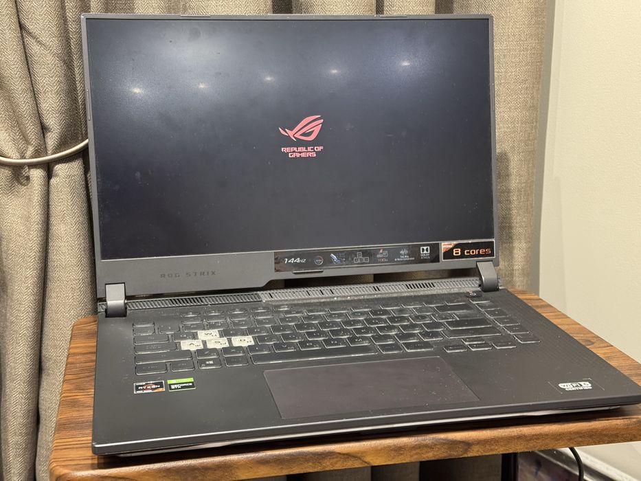Срочно торг! ASUS Rog Strix g513ih