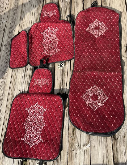 Чеклы для машины  б/у в хорошем состоянии