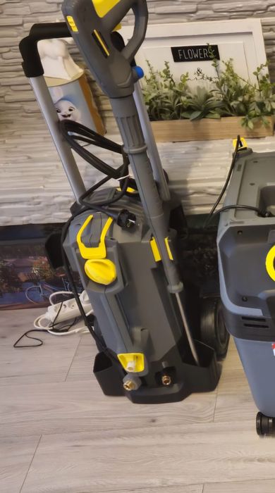 Aparat de spalat cu presiune profesional
H