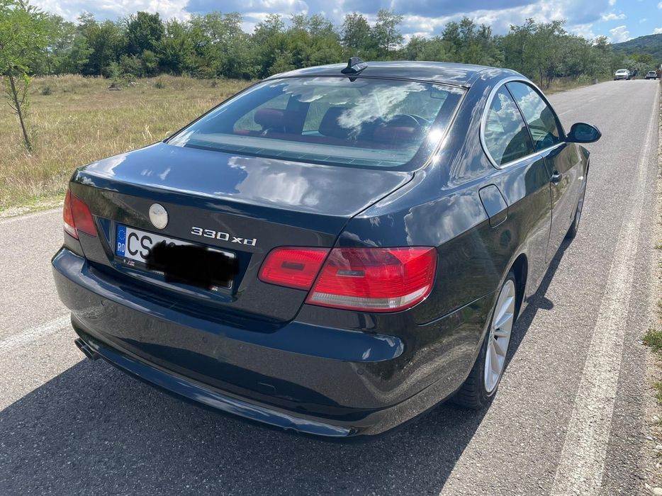 BMW Seria 3 E92 330x drive