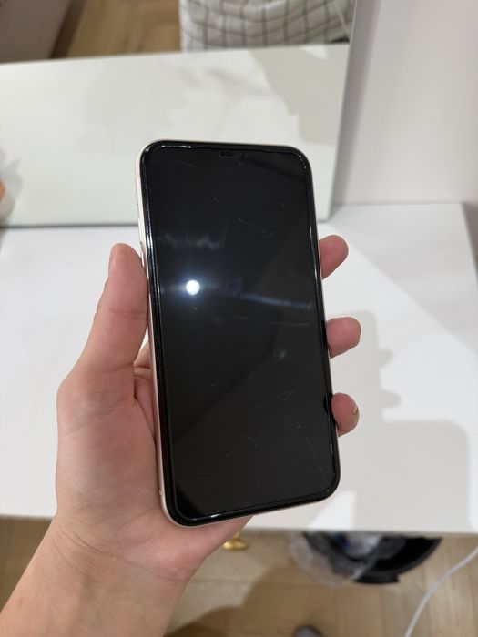 IPhone 11, 64Гб идекльное состояние