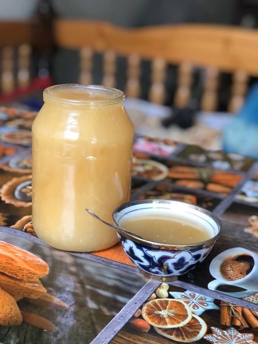 Асал сотилади  продаётся мёд