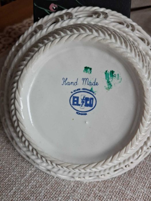 Farfurii portelan dantelate