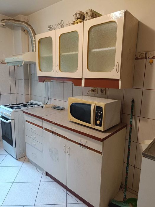 Mobila de bucatarie 6 corpuri