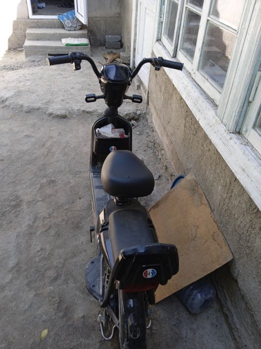 Elektro skuter sotiladi