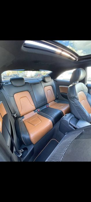 Interior audi a5 coupe