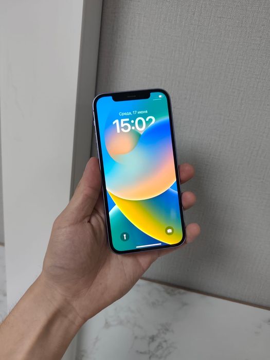Iphone 12 в идеальном состоянии
