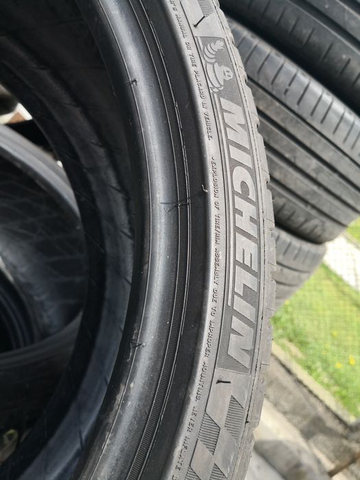 255 35 19 цола гуми Michelin 2 броя