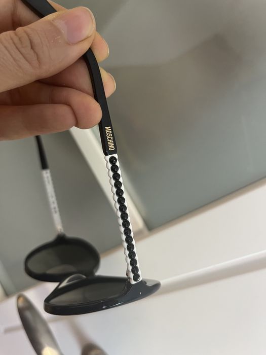 Очки Moschino солнцезащитные MO765