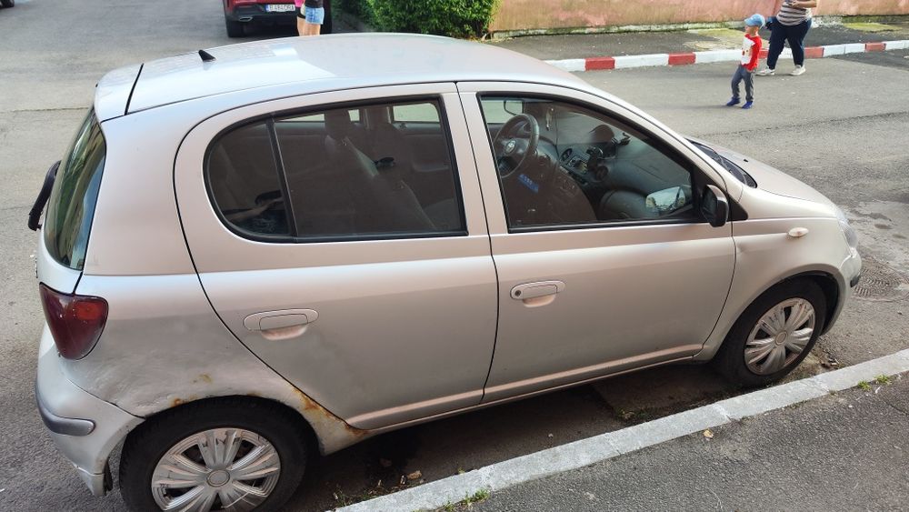 TOYOTA Yaris 2005 — imagine 4