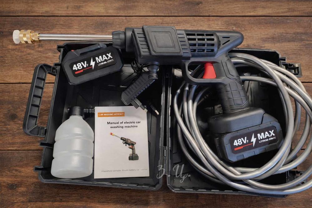 Акумулаторна водоструйка