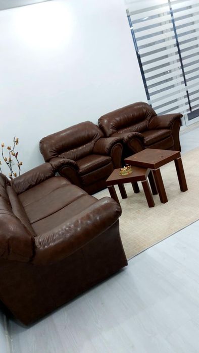 Дава се под наем Тристаен апартамент в Асеновград - 85 кв.м за 433.5 € - Снимка #1