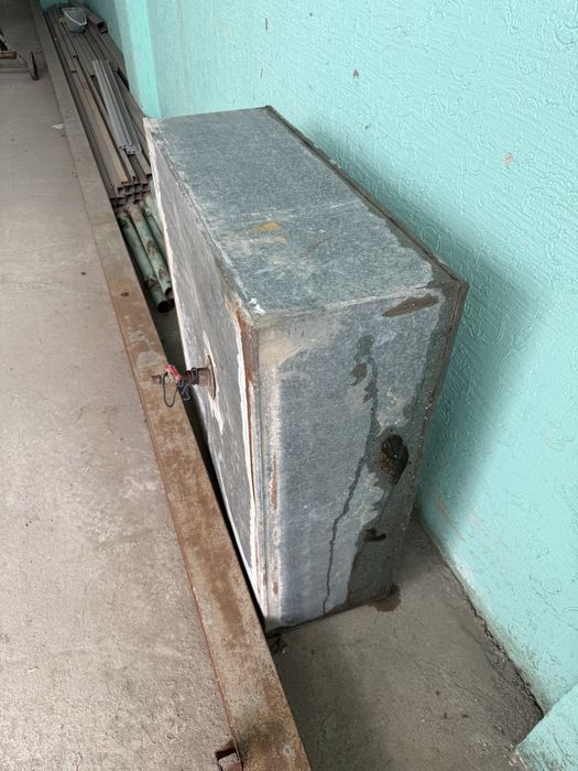 Продам для душа бак