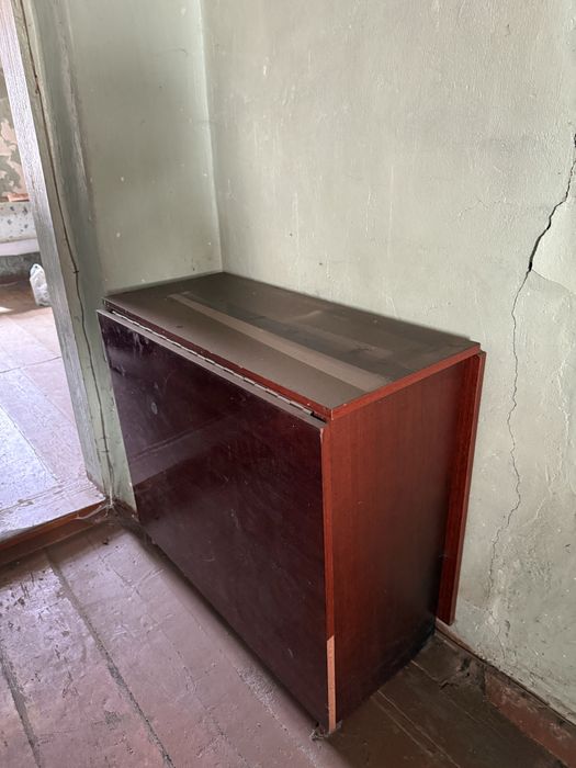 Стол селадной б/у самовывоз