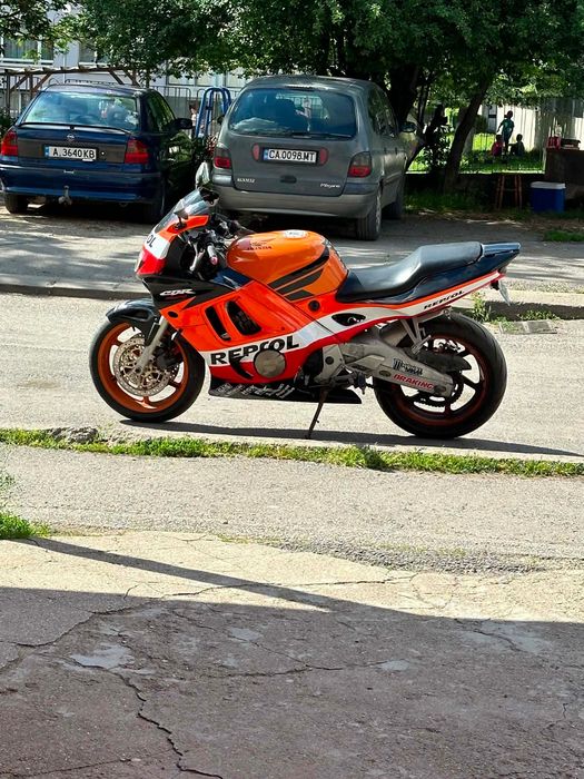 Honda cbr 600 f3