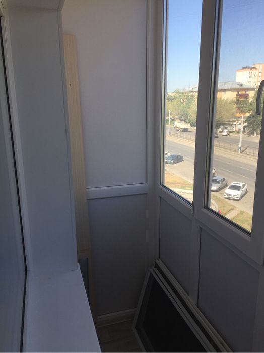 2 комн Ломова 157