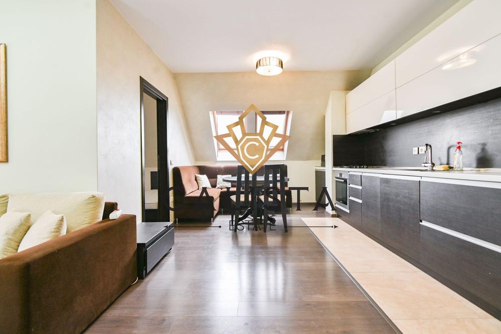 Дава се под наем Тристаен апартамент в София, Витоша - 82 кв.м за 917.49 € - Снимка #5