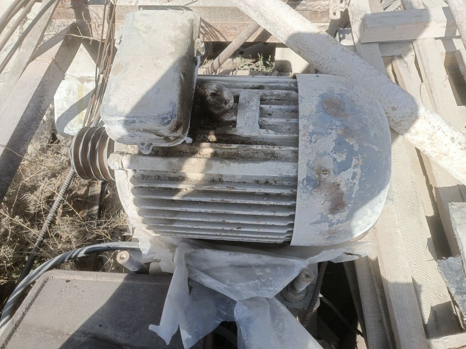 Матор сотилади 12 миллион сум