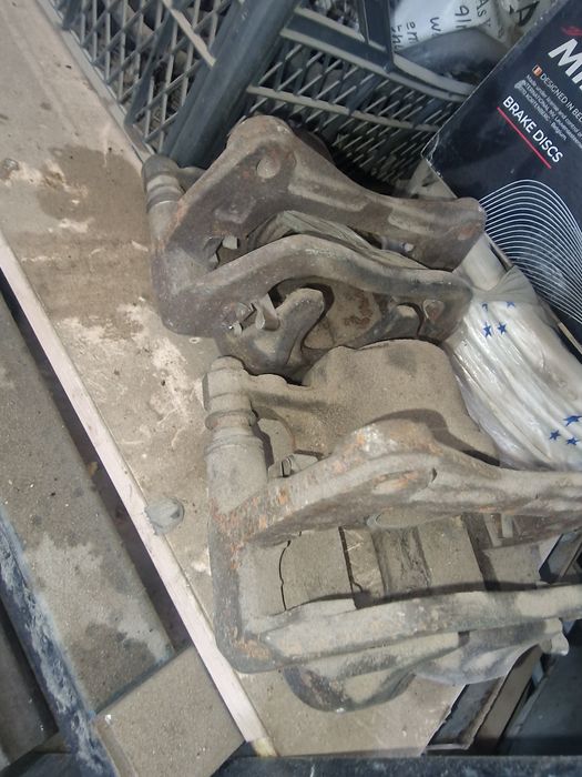 Передние суппорта рав 4