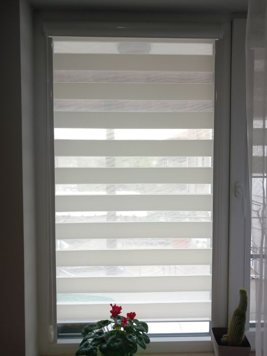 Сервиз на дограма Вътрешни щори и комарници по поръчка