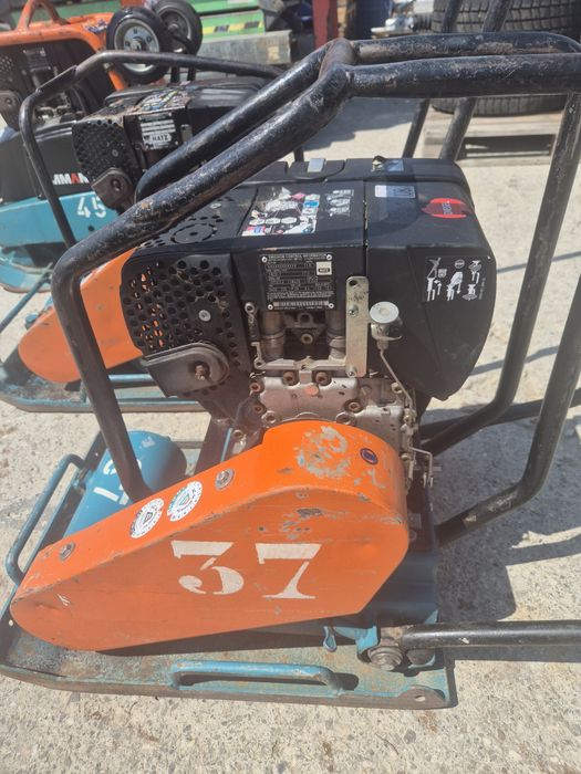 Placa compactoare AMMANN si WACKER NEUSON