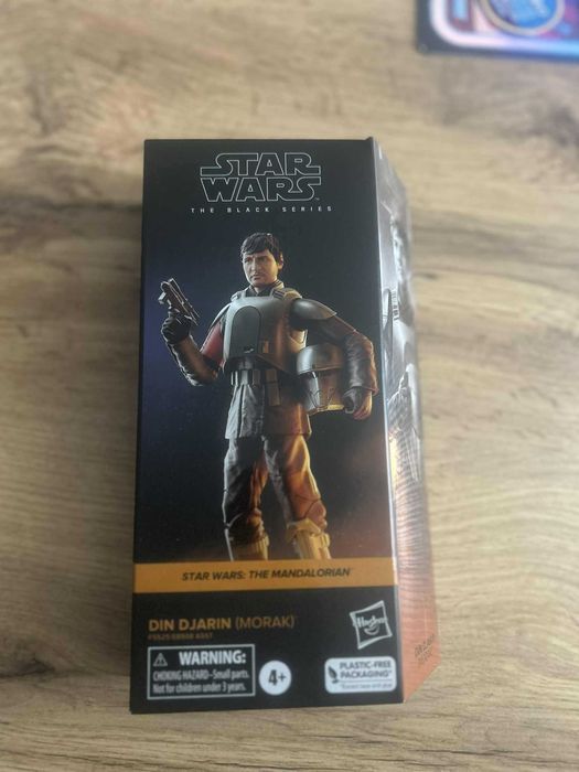 Комплект оригинални Star Wars артикули.