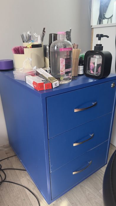 3000 тумба с ключами