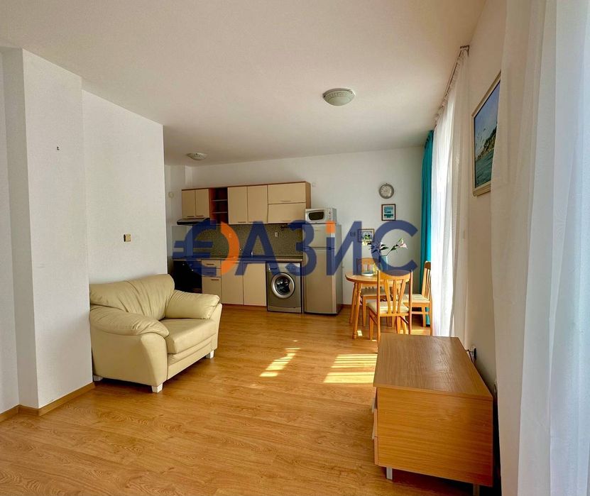 Продава се Четиристаен апартамент в к.к. Слънчев бряг - 145 кв.м за 689 €/кв.м - Снимка #6