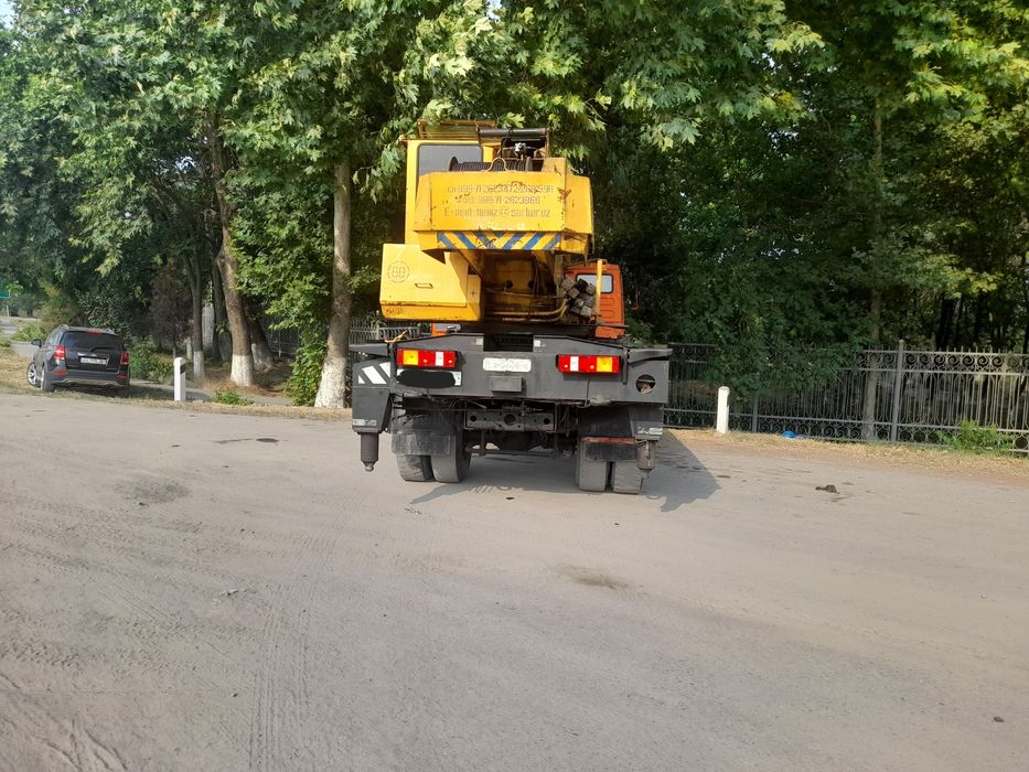 Автокран сотилади