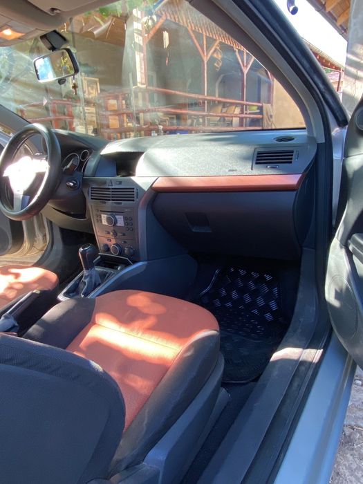 OPEL Astra 2005 — imagine 5