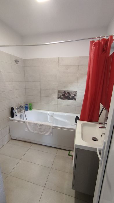 2 camere la casă regim hotelier centru Călărași max. 6 persoane