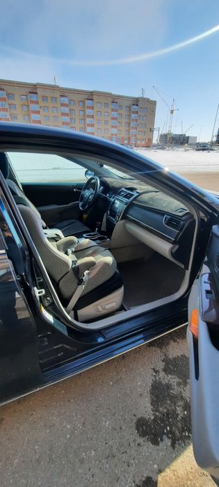 Продам Тойота камри 2013 года