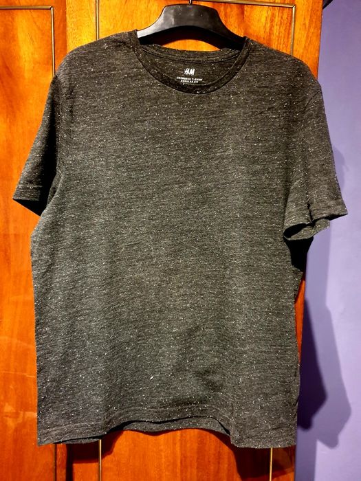 Tricou de vanzare cu mineca scurta marime :L