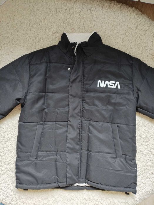 Продам легкую куртку