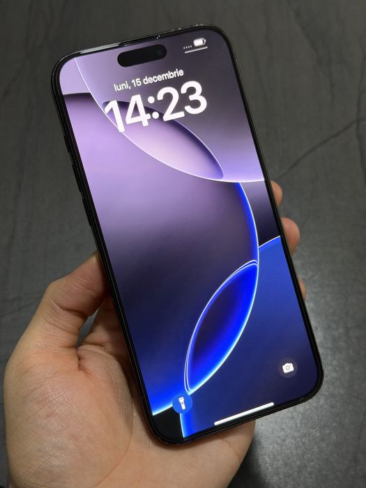 iPhone 16 Pro Max Black Titanium 256GB !