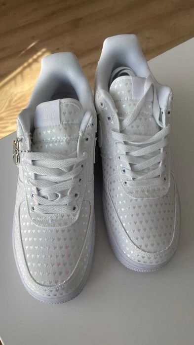 Adidasi Nike Air Force albi, noi in cutie, marimea 42