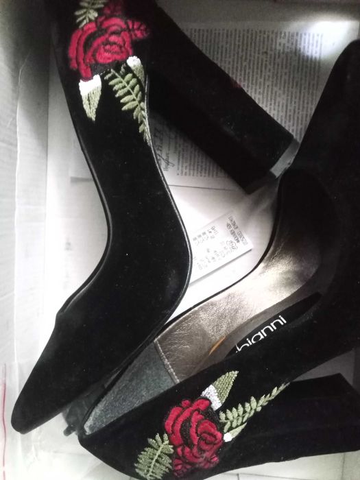 Официални обувки