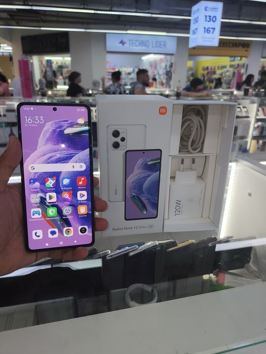 Redmi note 12 pro plus 5G. 256